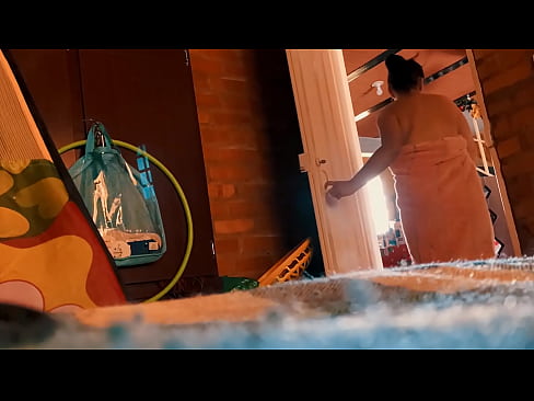 ❤️ আমার চাচা ঝরনা মধ্যে আমাকে অনুসরণ, তিনি আমাকে fucks যখন আমি একটি গোসল নিতে. ❤️❌ গুণমান পর্ণ